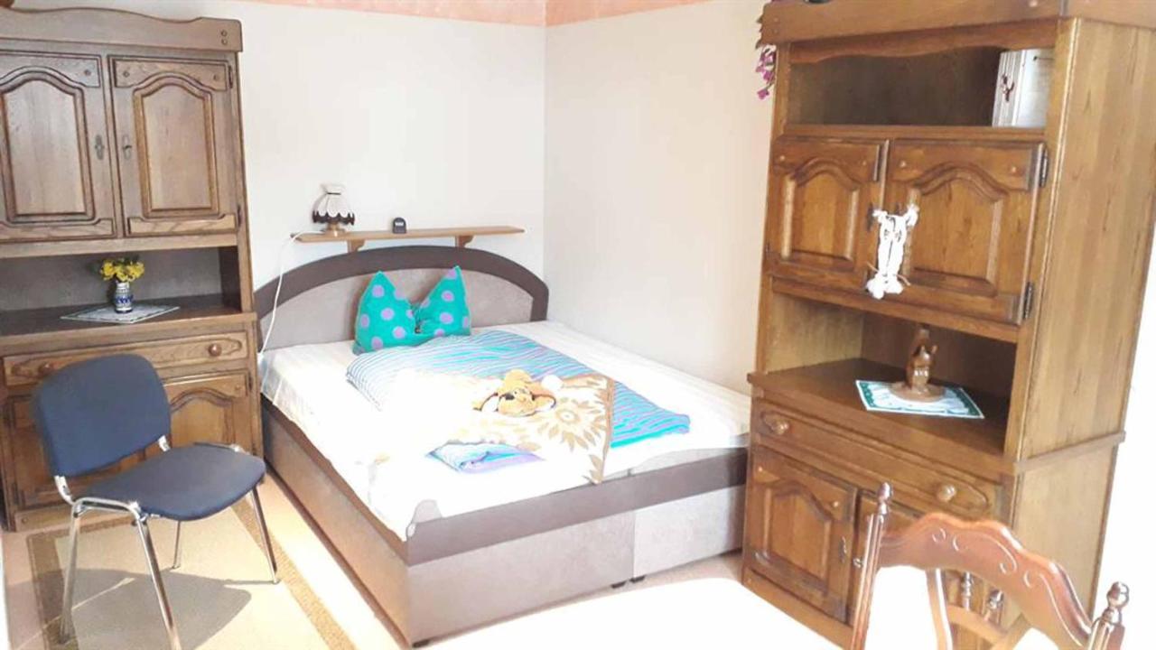 Ferienwohnung Suetovius クロルト・オーバーヴィーゼンタール エクステリア 写真