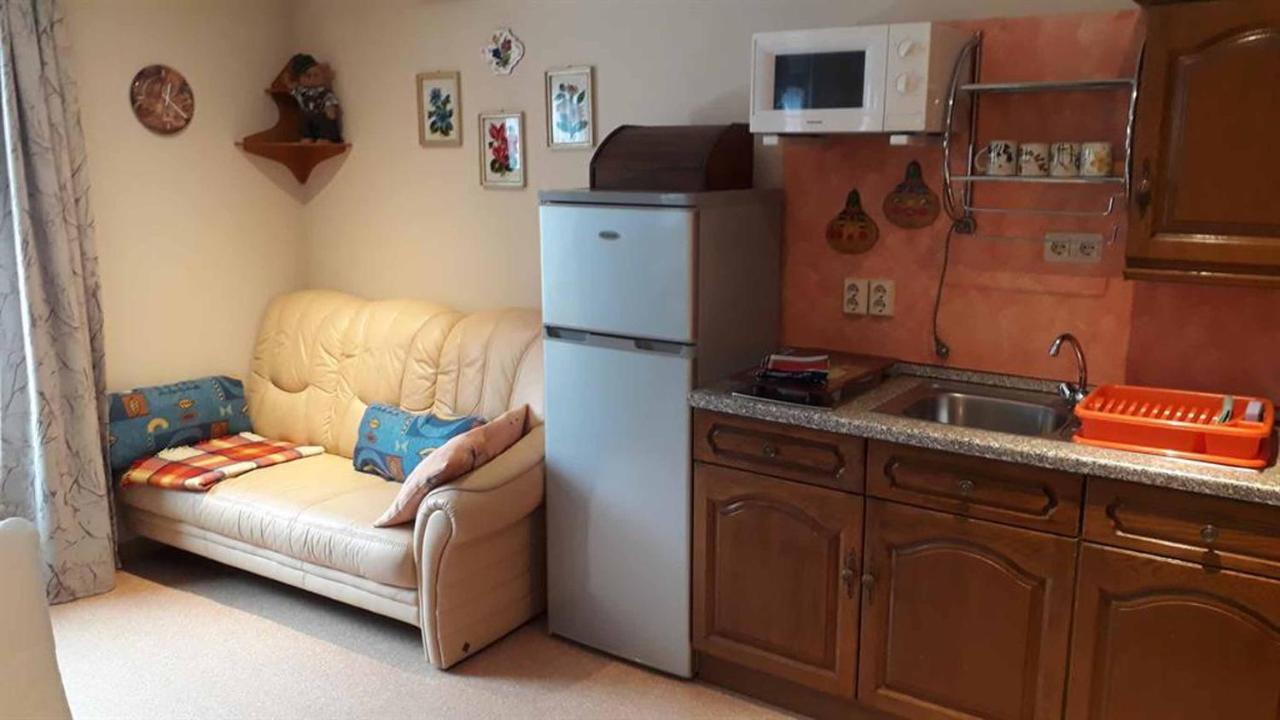 Ferienwohnung Suetovius クロルト・オーバーヴィーゼンタール エクステリア 写真